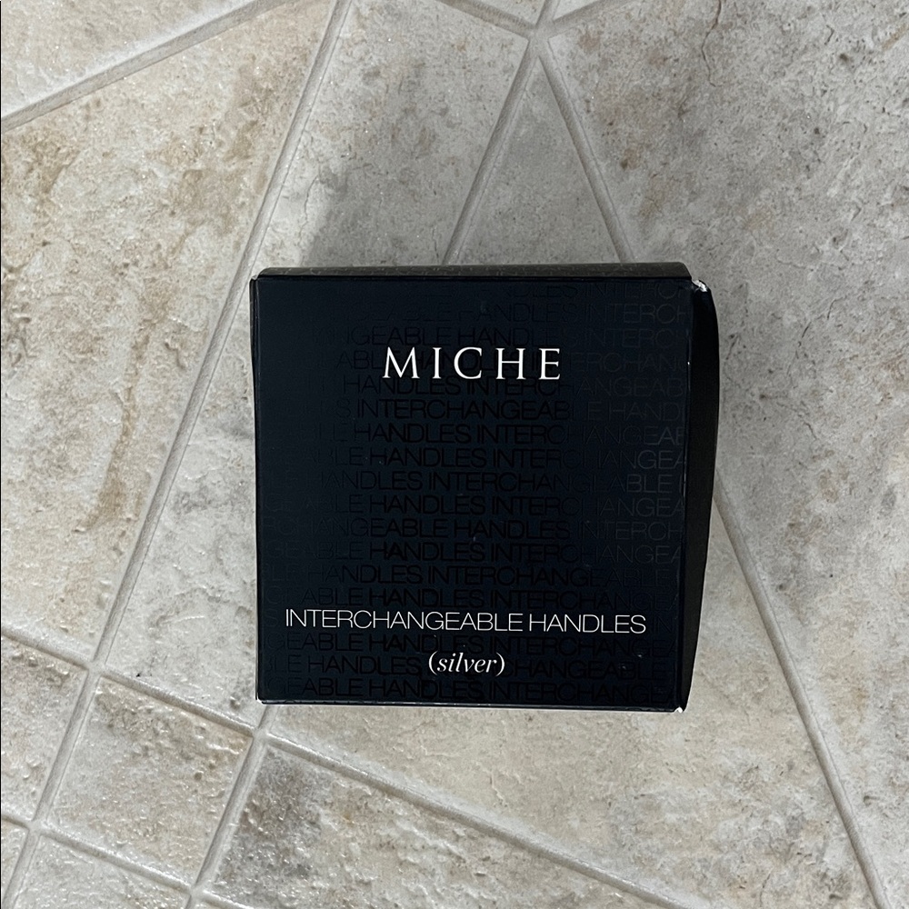 Miche Silver Interchangeable Handles in black and brown
